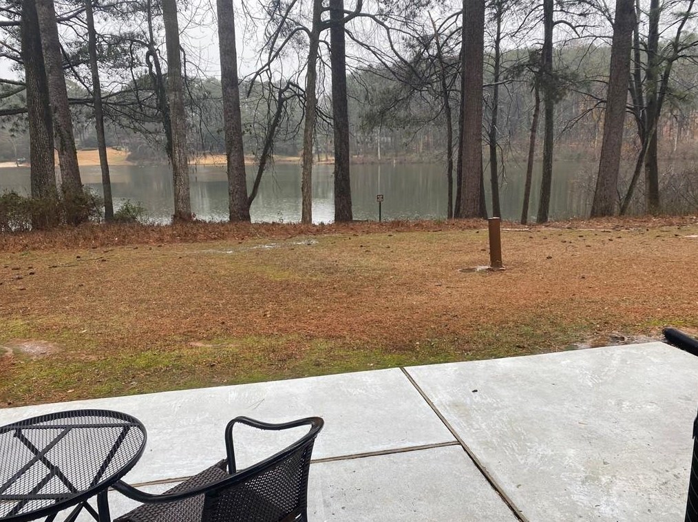 2415 Northlake Ct, Atlanta GA  30345-2225 exterior