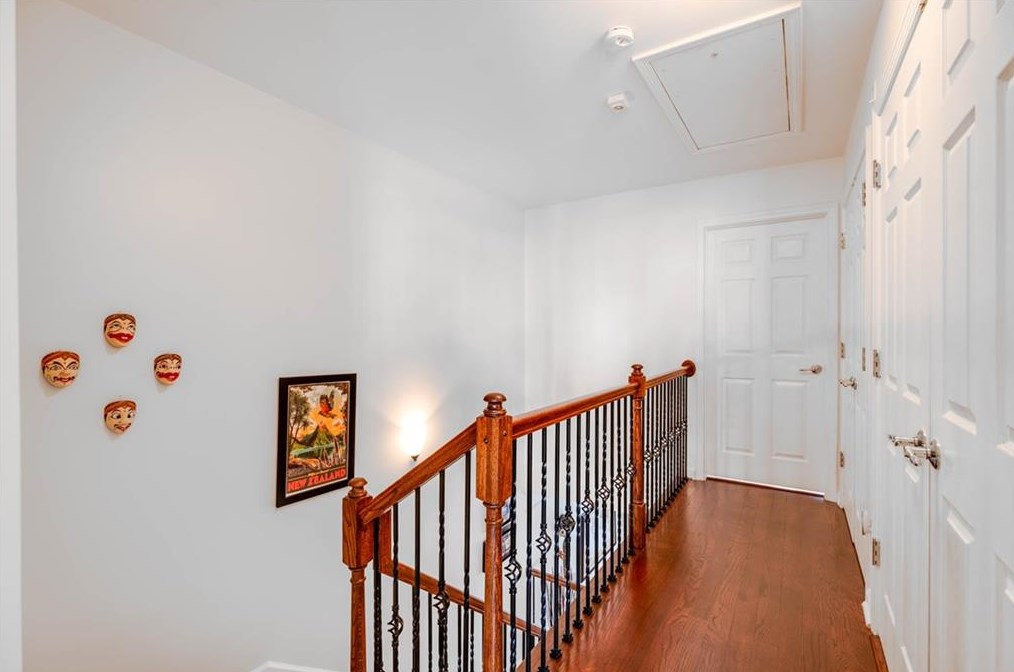 2200 Weldonberry Dr, Atlanta GA  30319-5734 exterior