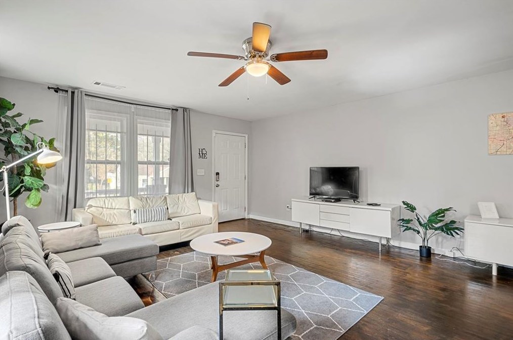 1014 Oakland Dr, Atlanta GA  30310-3838 exterior