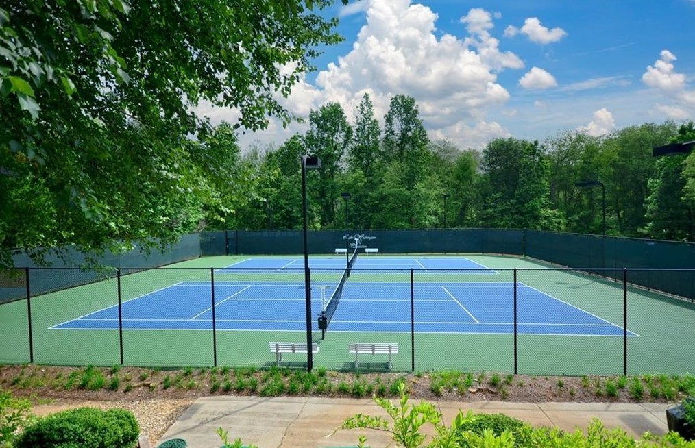 1281 Lake Washington Dr, Lawrenceville GA  30043-4173 exterior