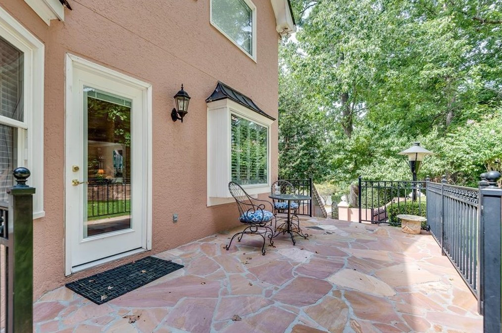 1281 Lake Washington Dr, Lawrenceville GA  30043-4173 exterior