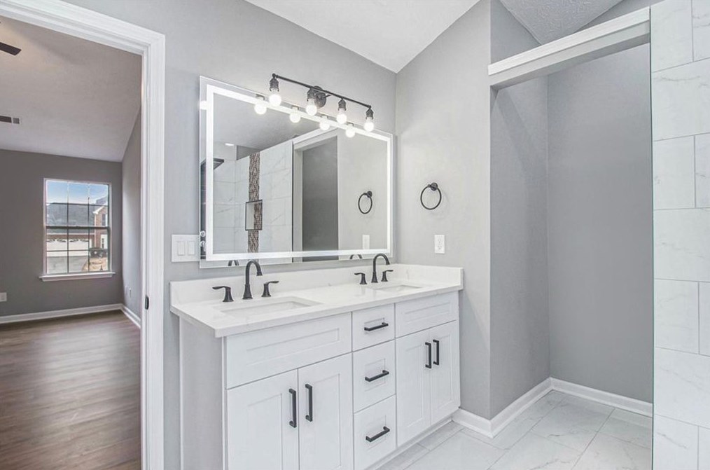 2922 Da Vinci Blvd, Decatur GA 30034-3119 exterior