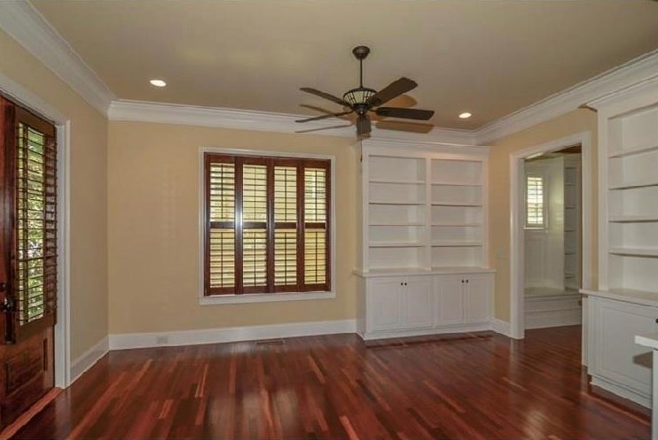 2584 Highland Ave, Smyrna GA  30080-2143 exterior