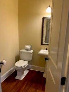 2584 Highland Ave, Smyrna GA  30080-2143 exterior