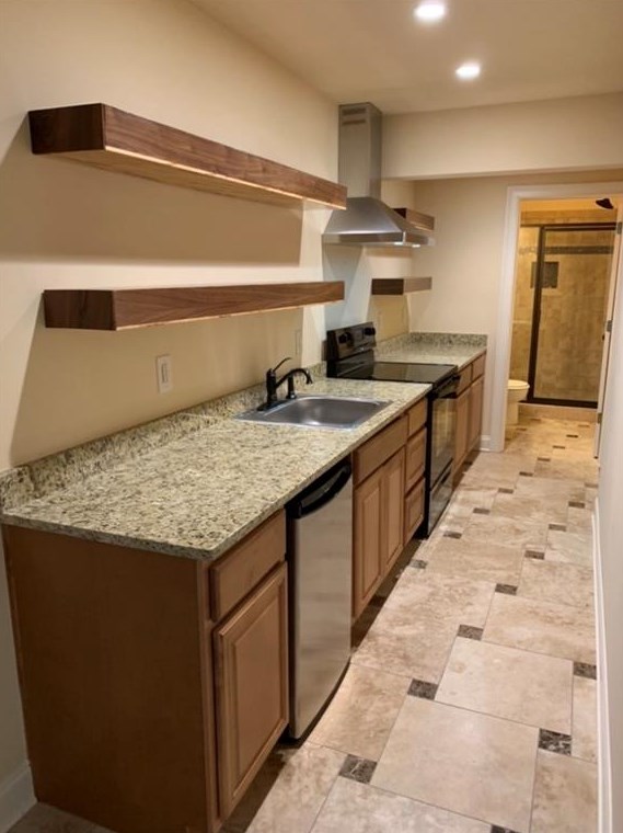 2584 Highland Ave, Smyrna GA  30080-2143 exterior