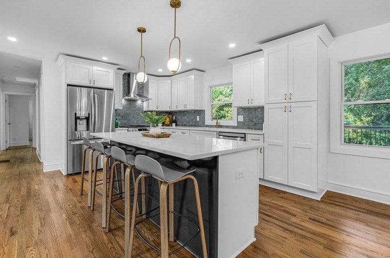 1710 Seneca Ct, Smyrna GA  30080-4551 exterior