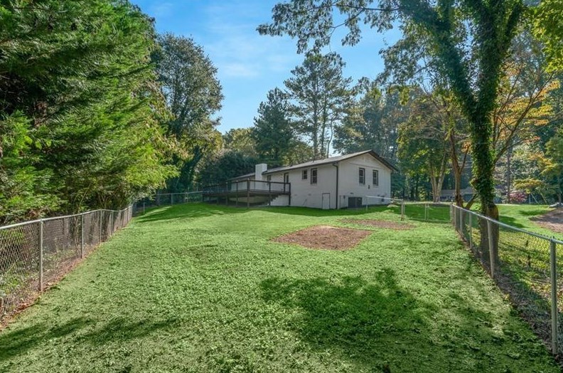 1710 Seneca Ct, Smyrna GA  30080-4551 exterior