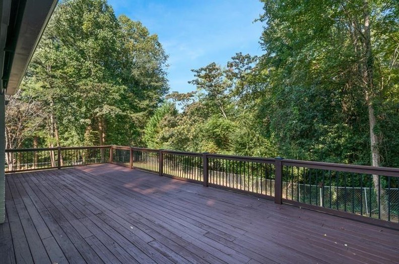 1710 Seneca Ct, Smyrna GA  30080-4551 exterior