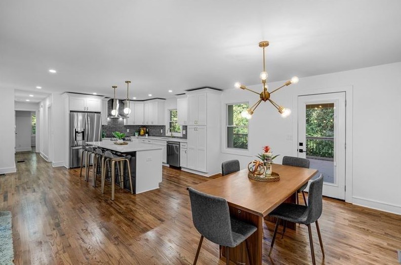 1710 Seneca Ct, Smyrna GA  30080-4551 exterior