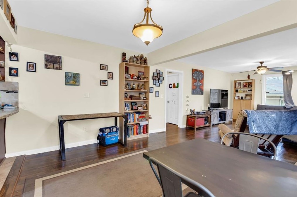 3423 Wren Rd, Decatur GA  30032-2575 exterior