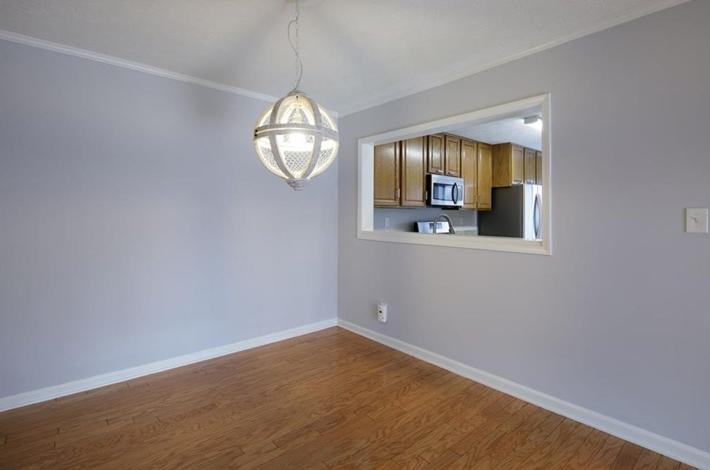 1234 Weatherstone Dr, Atlanta GA  30324-4644 exterior