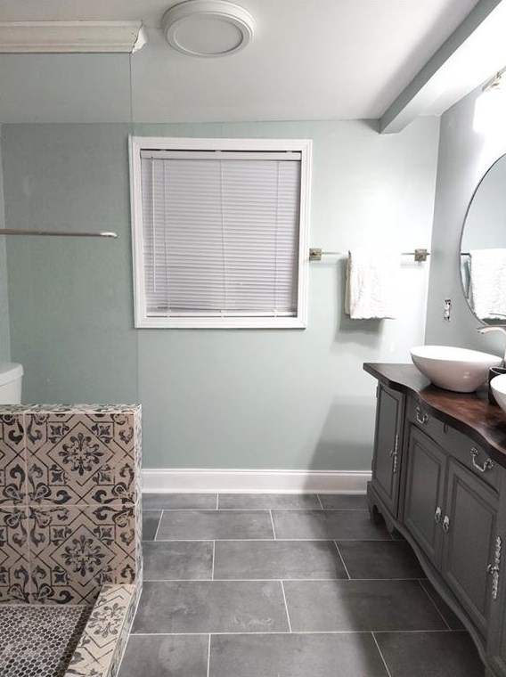 1357 Peachcrest Rd, Decatur GA  30032-2505 exterior