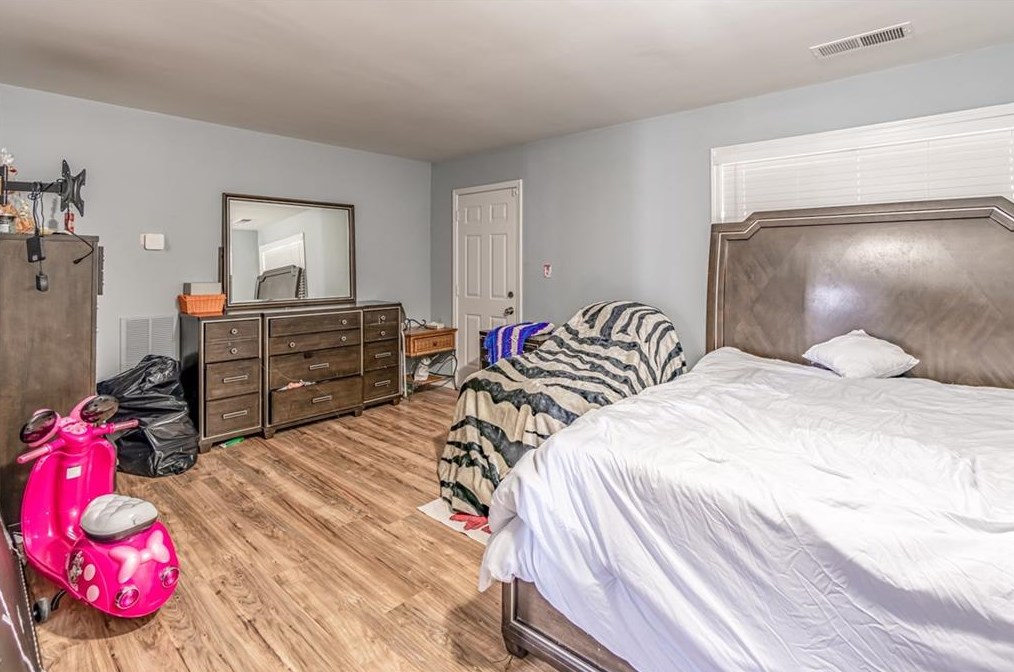 1401 Jernigan Blf, Lawrenceville GA  30045-7059 exterior