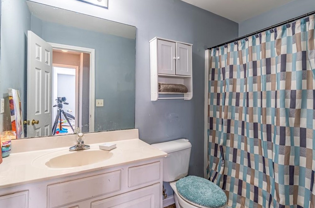 1401 Jernigan Blf, Lawrenceville GA  30045-7059 exterior