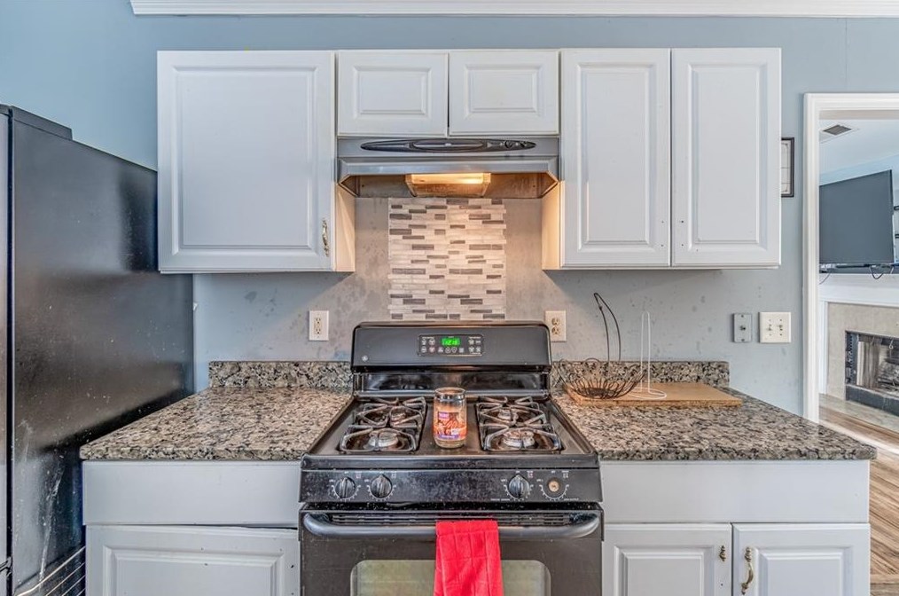 1401 Jernigan Blf, Lawrenceville GA  30045-7059 exterior