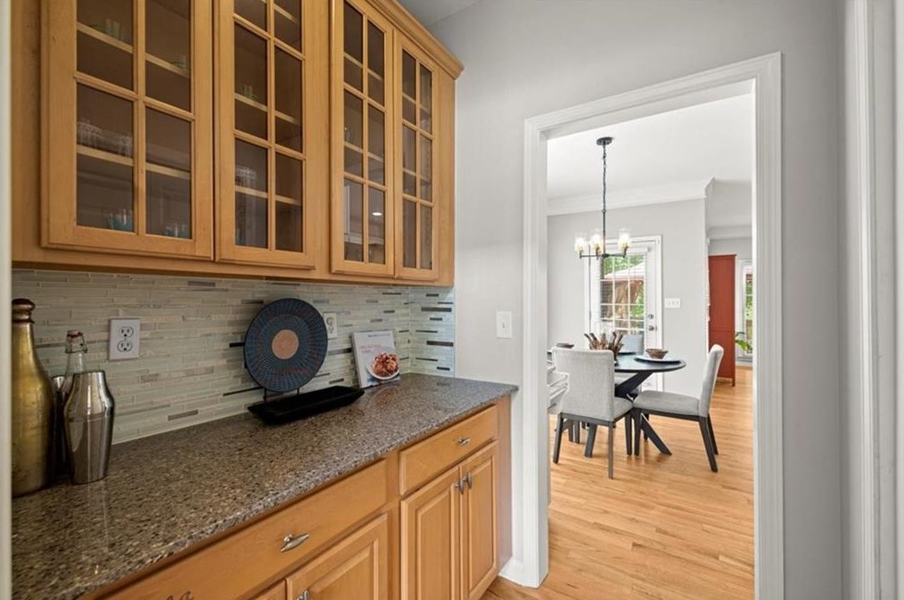 1854 Fox Chapel Dr, Smyrna GA  30080-6383 exterior