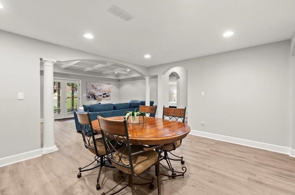 1854 Fox Chapel Dr, Smyrna GA  30080-6383 exterior