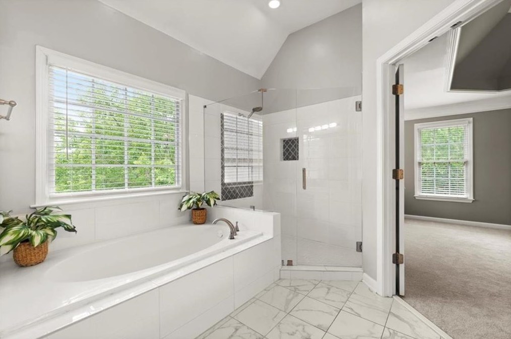 1854 Fox Chapel Dr, Smyrna GA  30080-6383 exterior