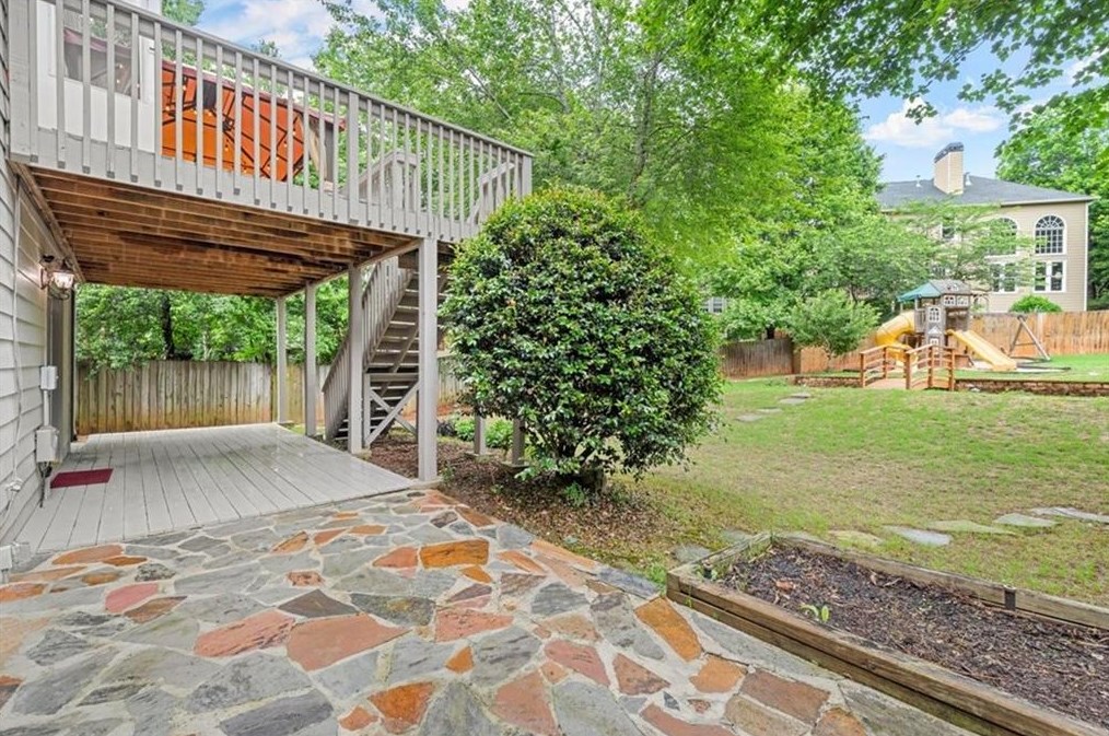 1854 Fox Chapel Dr, Smyrna GA  30080-6383 exterior