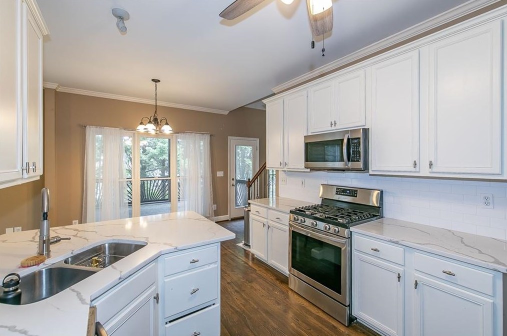 1142 Cayuga Ct, Dacula GA  30019-5037 exterior