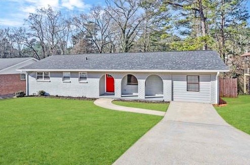 2871 Knollview Dr, Decatur GA  30034-3216 exterior