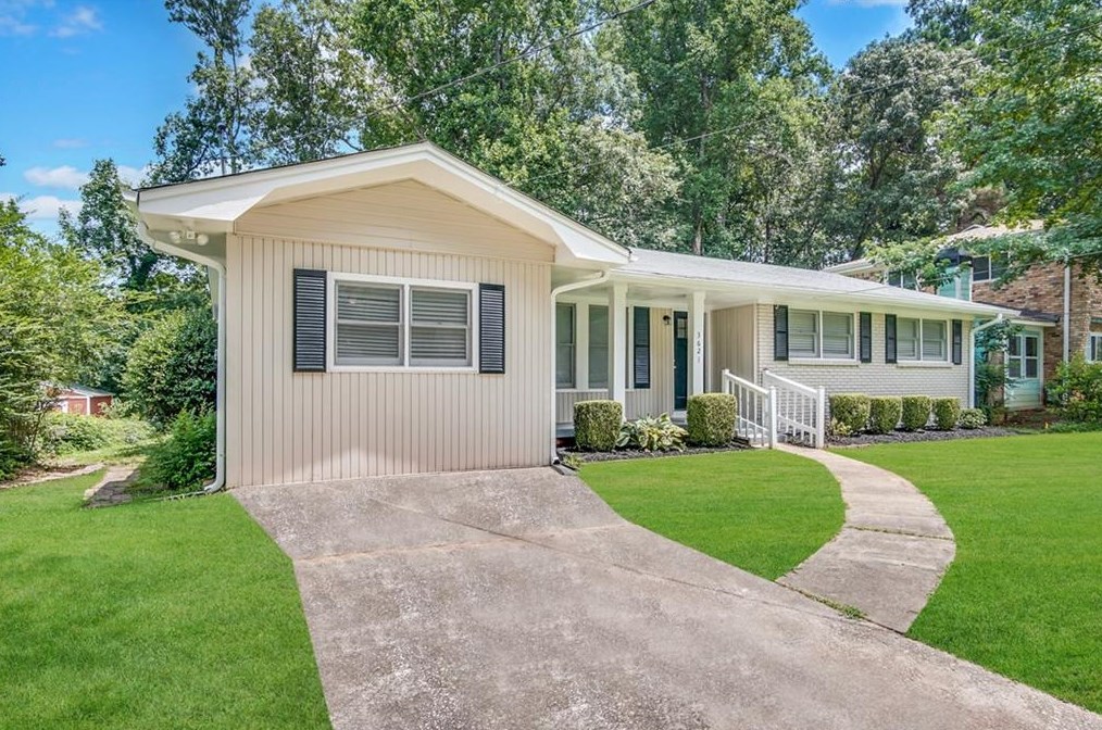 3621 Sherrydale Ln, Decatur GA  30032-3833 exterior
