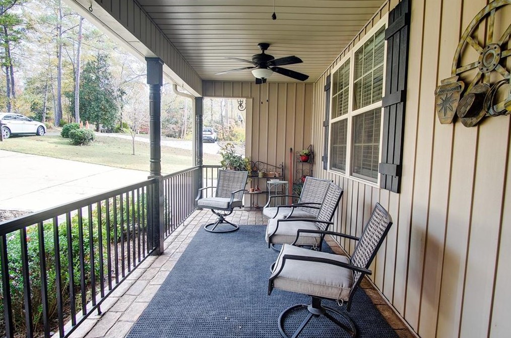 210 Whippoorwill Ln, Lafayette, GA 30728