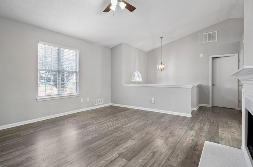 5028 Chadwick Ct, Decatur GA  30035-3627 exterior