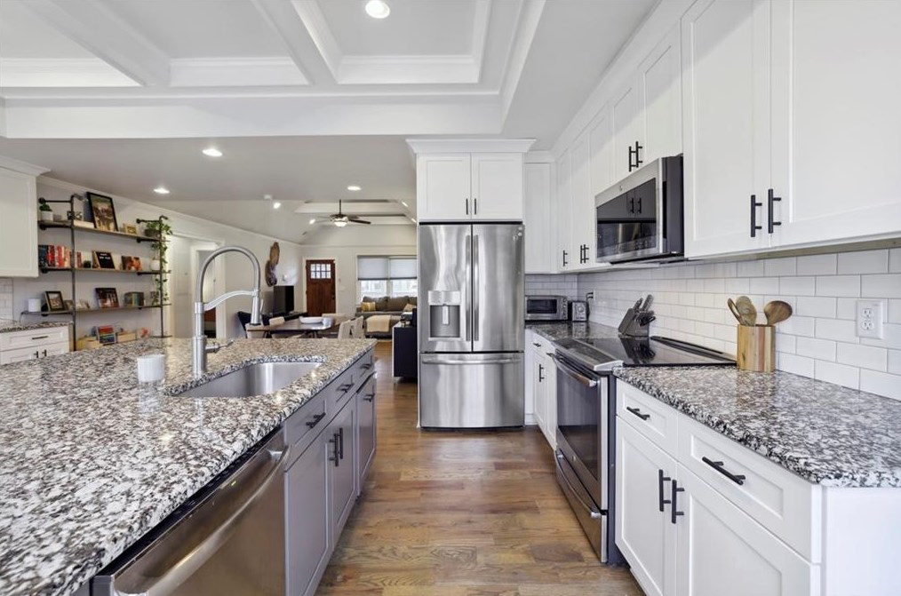 78 Vannoy St, Atlanta GA  30317-1629 exterior