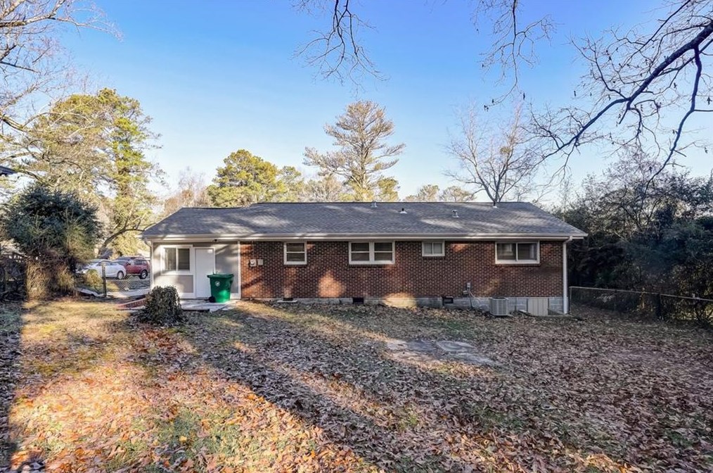 3415 Springlake Dr, Decatur GA  30032-4714 exterior