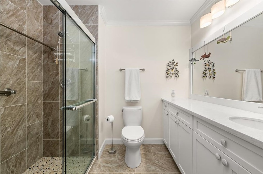 102 Ridley Howard Ct, Decatur GA  30030-2374 exterior