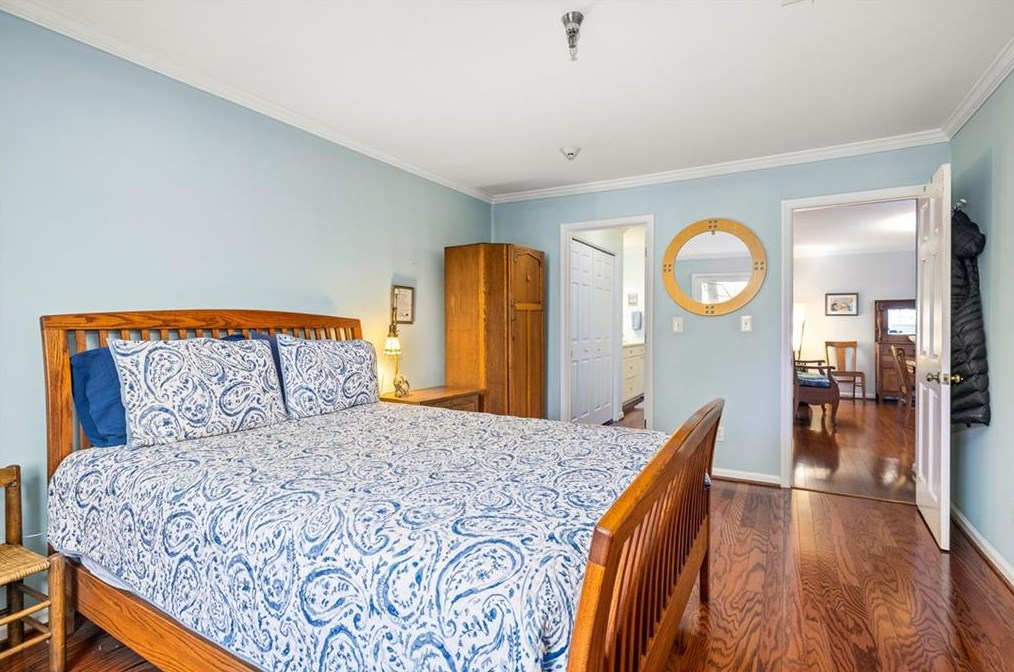 102 Ridley Howard Ct, Decatur GA  30030-2374 exterior