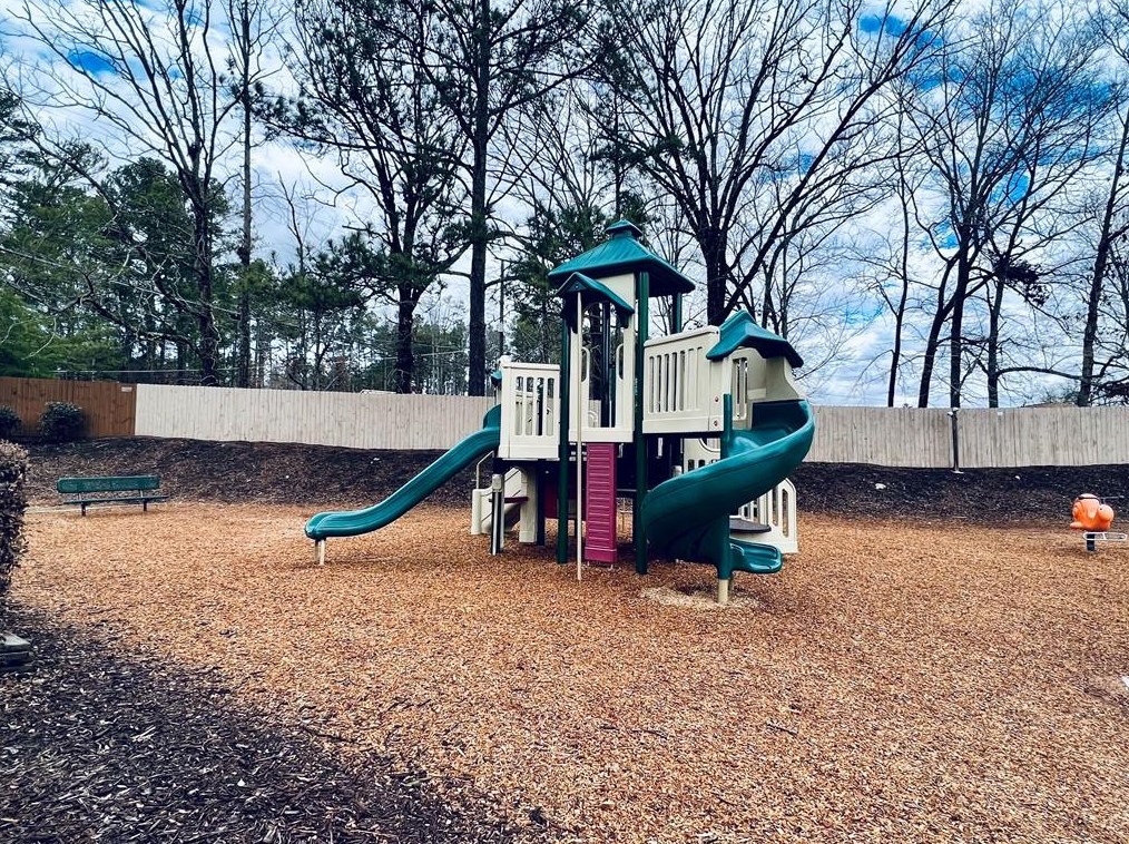 155 Homestead Dr, Dallas GA  30157-4638 exterior