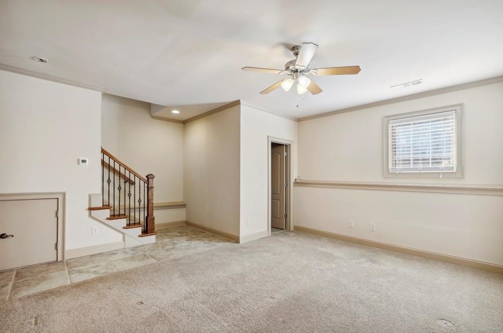 972 Persimmon Pt, Atlanta GA  30328-4503 exterior