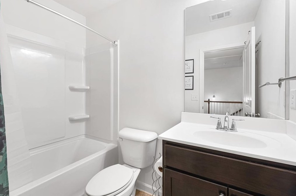 4996 Longview Walk, Decatur GA  30035-4186 exterior