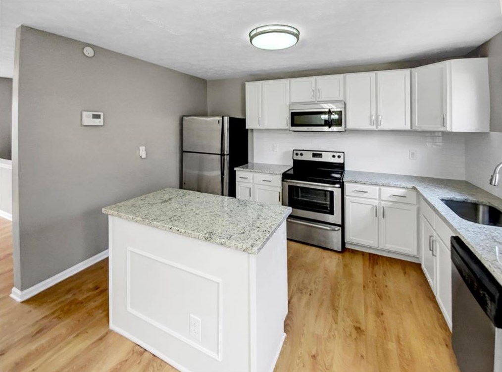 2771 Rockdale Dr, Decatur GA  30034-1072 exterior