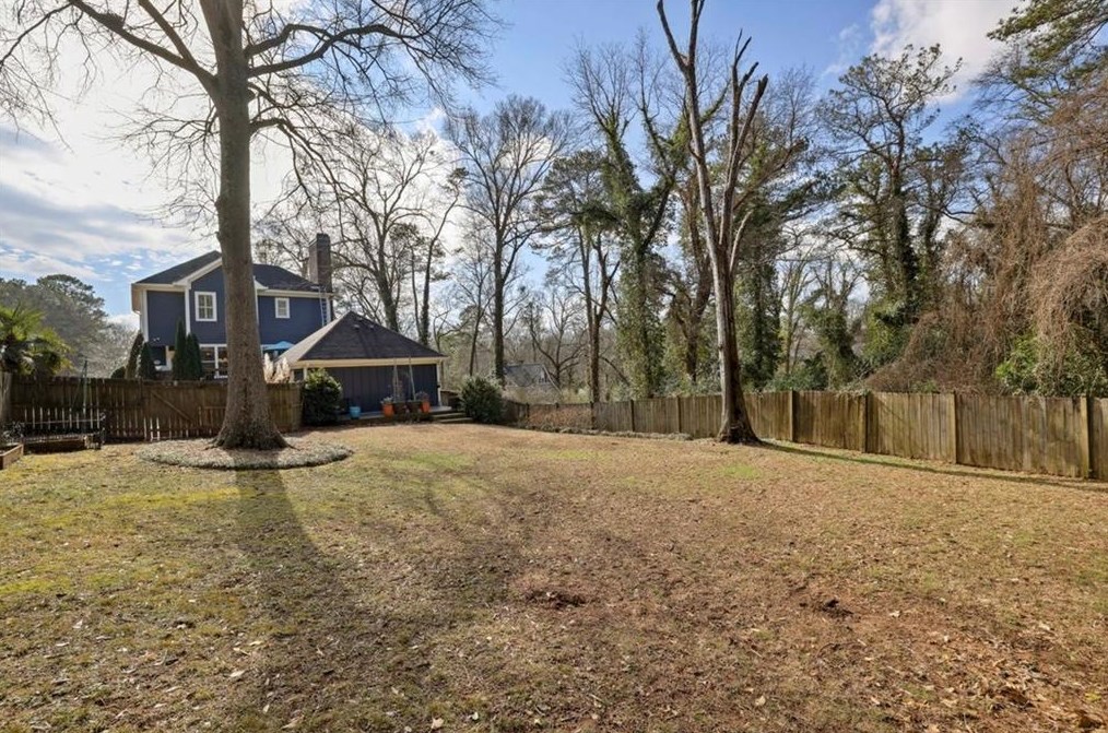 1310 Skyhaven Rd, Atlanta GA  30316-2608 exterior
