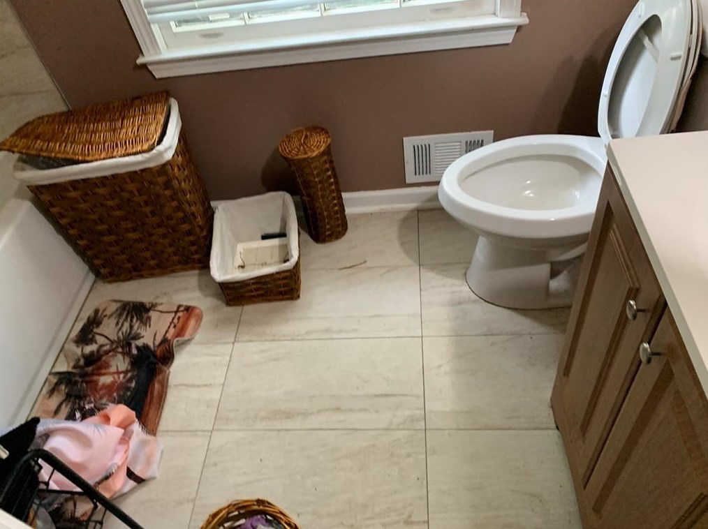 4395 John Wesley Dr, Decatur GA  30035-2145 exterior