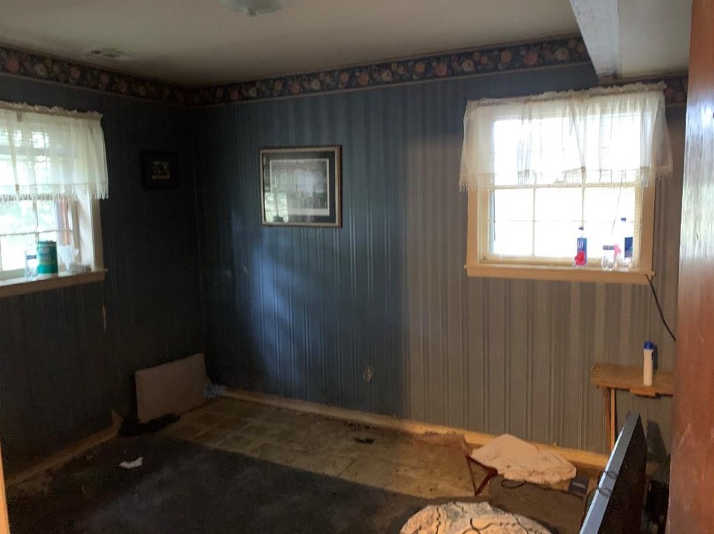 4395 John Wesley Dr, Decatur GA  30035-2145 exterior