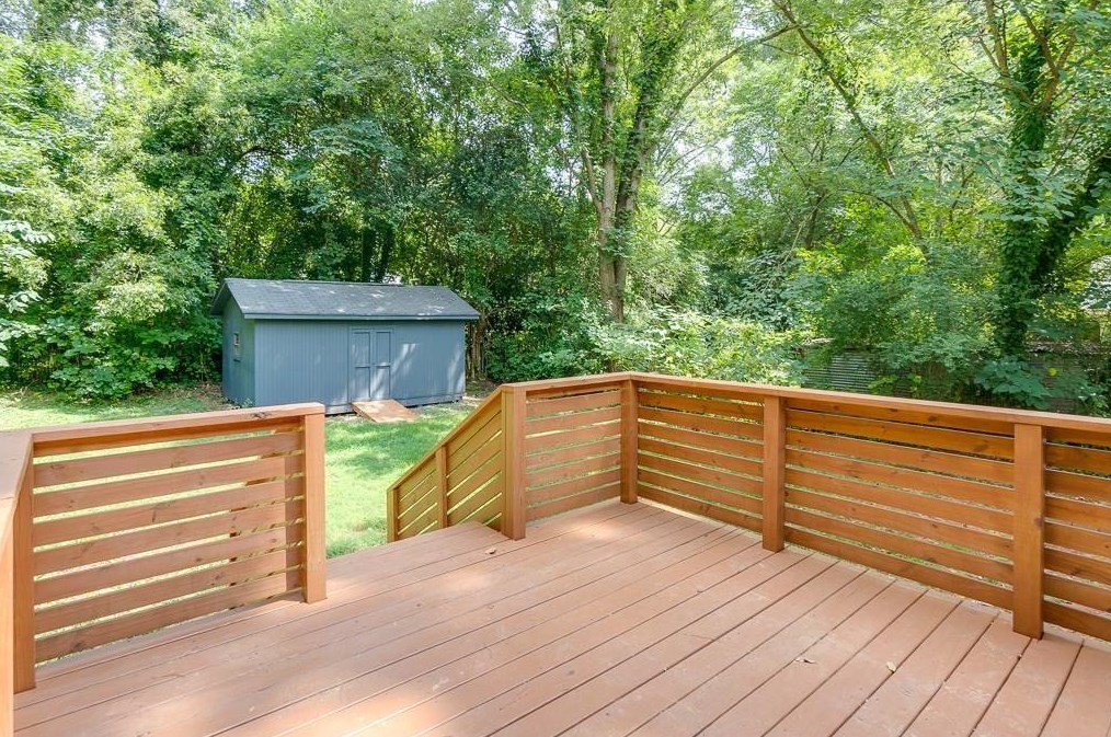 3382 Wren Rd, Decatur GA  30032-2572 exterior