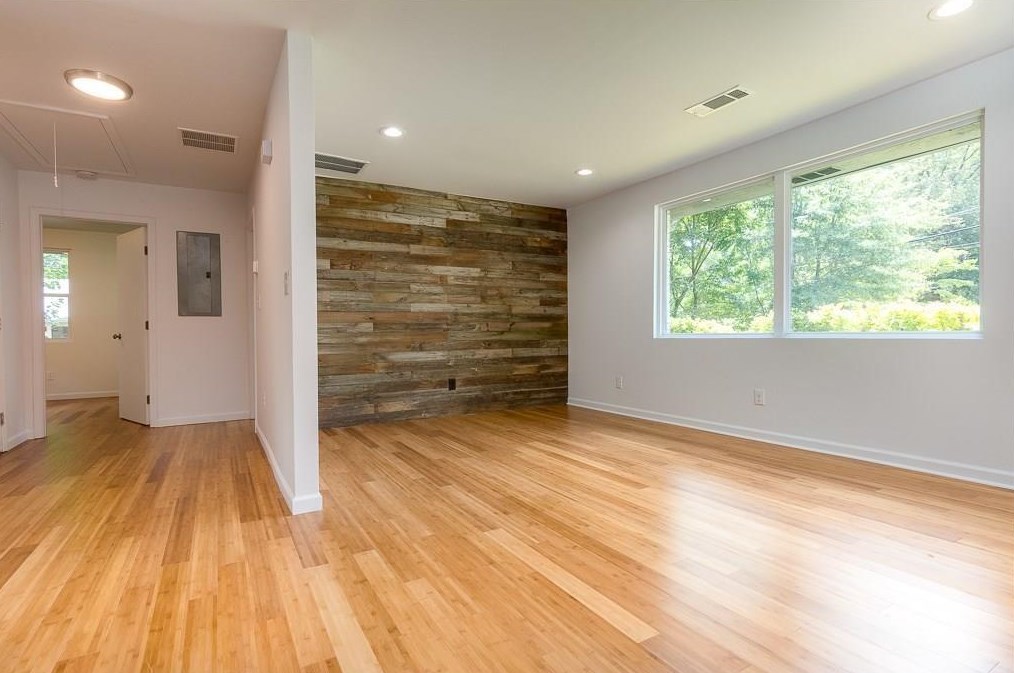 3382 Wren Rd, Decatur GA  30032-2572 exterior