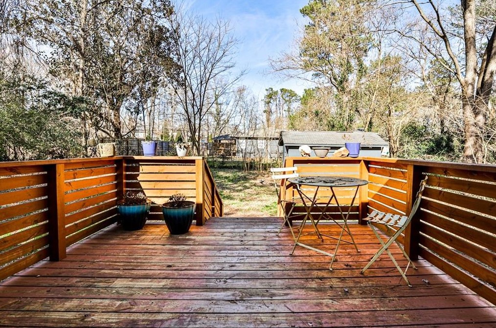 3382 Wren Rd, Decatur GA  30032-2572 exterior