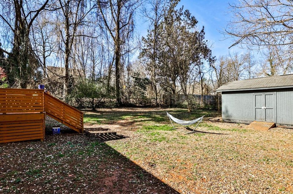 3382 Wren Rd, Decatur GA  30032-2572 exterior