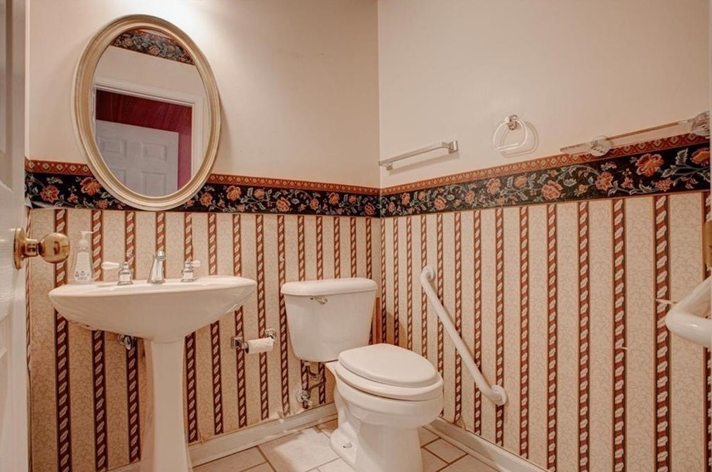 4284 Rosewood Grv, Decatur GA  30034-6241 exterior