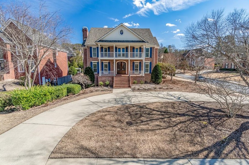 230 Summerhouse Ln, Atlanta GA  30350-1099 exterior