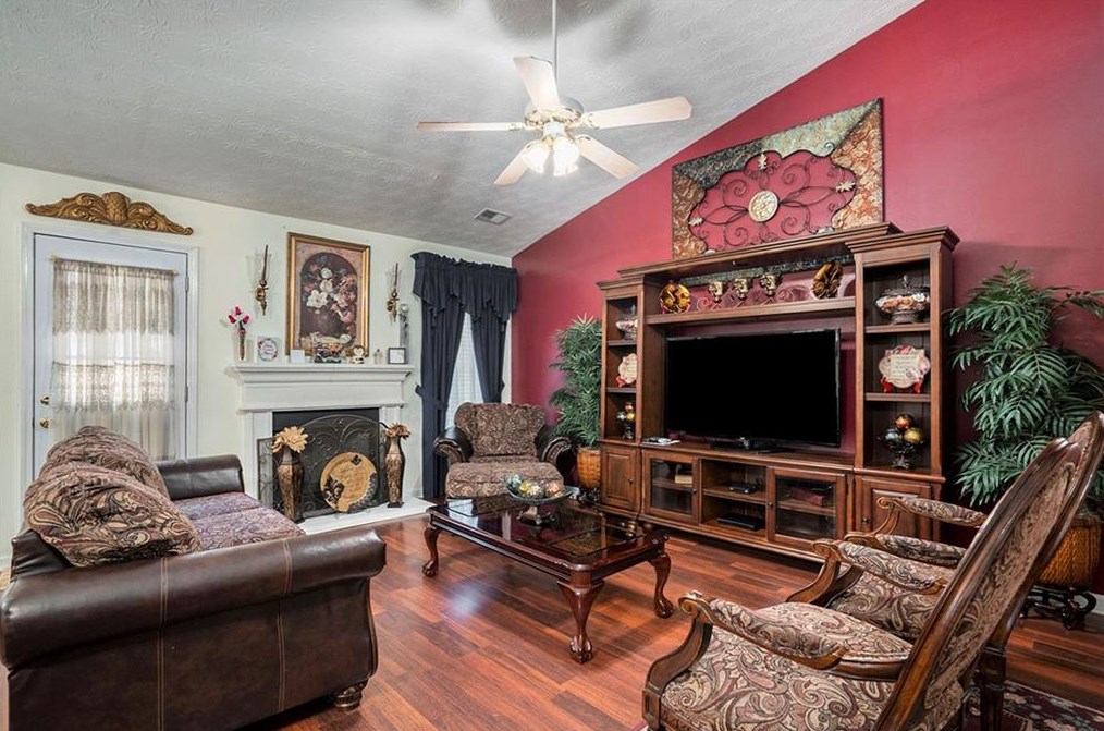 404 Jasmine Trl, Athens GA  30606-6520 exterior