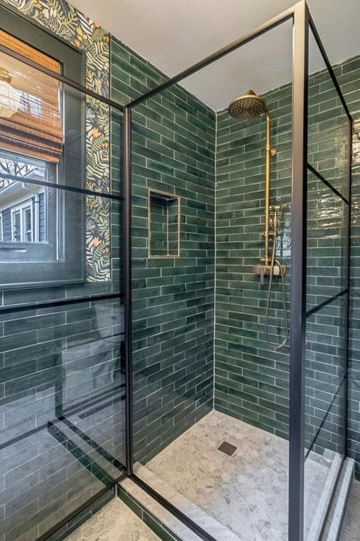 141 Watson Cir, Atlanta GA  30317-2616 exterior
