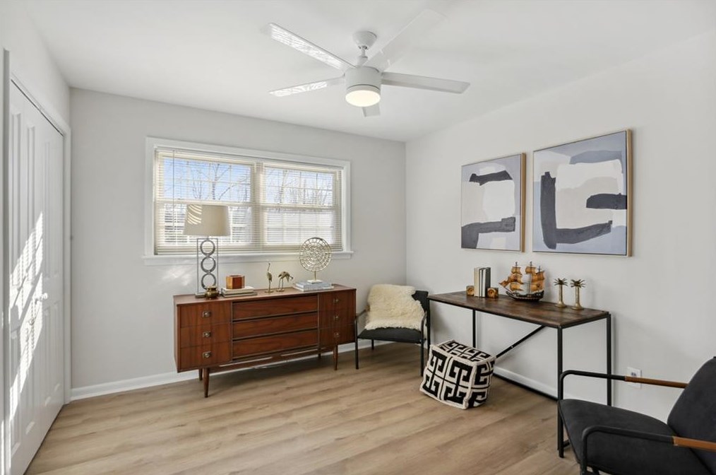 3710 Hickory Cir, Smyrna GA  30080-5618 exterior