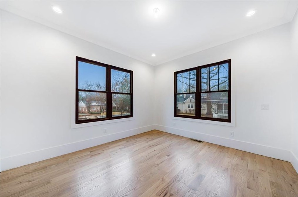 1361 Wessyngton Rd, Atlanta GA  30306-3244 exterior