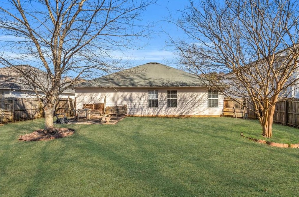 4909 Truitt Ln, Decatur GA  30035-4325 exterior